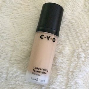 CYO Lifeproof Long Lasting Foundation